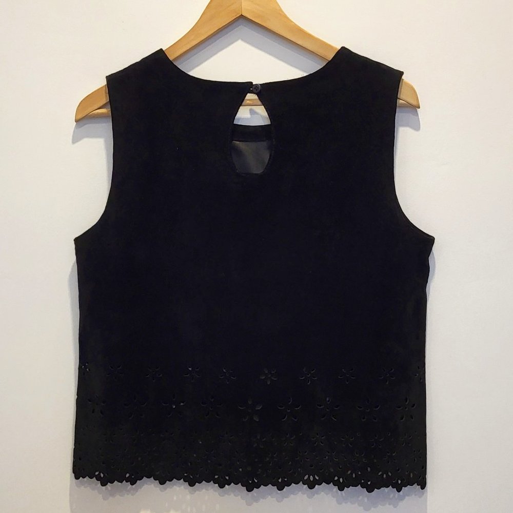 Lakeland Black Suede Leather Sleeveless Top, Lasercut Details, Size US 8, EUC - Picture 2 of 12